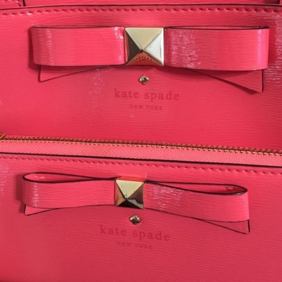 Beacon Court Jeanne & Nisha (Strawberry) - Picture 3 of 8